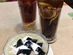 -佰搭果·广式茶餐厅(西华路店)