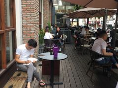 露天位-VESH COFFEE(定西路店)