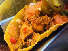 -Famous肥猫墨西哥音乐餐吧(五棵松华熙LIVE店)