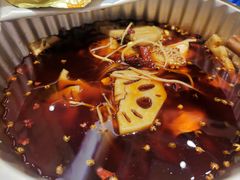 精品毛血旺-尘香•传统川菜(创汇首座店)