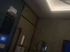 -臻品足道(佛祖岭店)