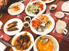 -四海一家自助餐(益田假日广场店)