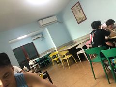 大堂-墨脱石锅椰子鸡•香草鸭•东山羊(大东海店)