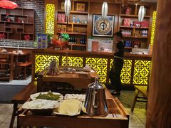 -舒家大院重庆老火锅(纪念塔店)