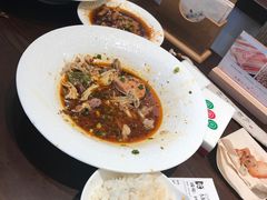 -成都你六姐·牛肉冒菜(城市集市合生汇店)