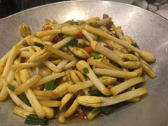 砂锅花生芽-客家大院·非遗赣南客家菜(郁孤台店)