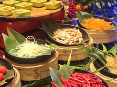 -亚龙湾希尔顿自助餐厅·海鲜·烧烤·沙滩BBQ·现场乐队