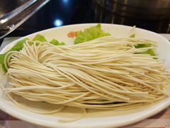 -呷哺呷哺(普陀乐购真北店)