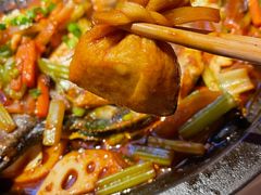-鸣记脆皮烤鱼·海鲜烤鱼(三八广场店)