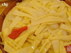 -鑫巴蜀小镇 · 水煮鱼专研店(玉桥店)