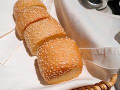 餐前面包-西堤厚牛排(新世界店)