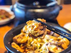 -云海肴·汽锅鸡·云南菜(天山百盛优客店)