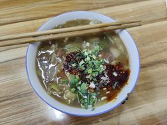 -老字号贾家肉丸糊辣汤(光明巷店)
