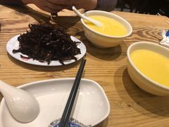 棒子面粥-左邻右舍褡裢火烧(石榴园店)