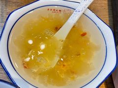 桃胶皂米银耳汤-景芳周大姐(国大城市广场店)