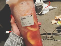 满杯红柚-喜茶(上海正大广场店)