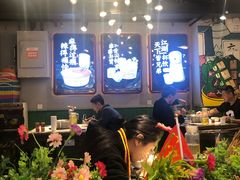 -让签签飞小郡肝串串香(春熙路形象店)