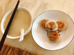 -臻爱住家月嫂育儿嫂(万达店)