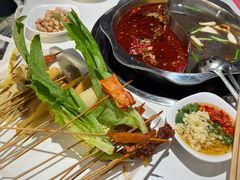 -佰人王串串香火锅(洋珠巷店)