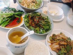 -泉上·发现DISCOVERY ·黔菜餐厅(银海元隆广场店)