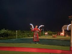 -亚龙湾中心广场