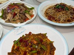 -民族手抓羊肉馆·滩羊手抓·烤全羊