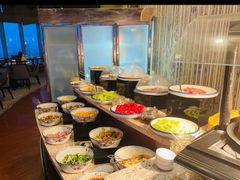 -怡豪大饭店·49楼旋转自助餐厅
