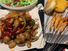 -杨家崴子碳缸烧烤(东三马路店)