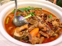 -霄汉牛三鲜湖北砂锅菜(万松园2店)