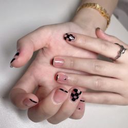 -初心纹眉洗眉·美甲美睫