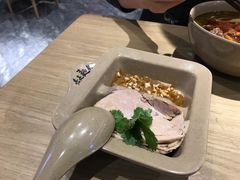 -亮亮拉面(师范路店)