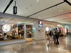 门面-俏凤凰(美林M·LIVE天地东座店)