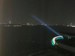 -苏州金鸡湖中茵皇冠假日酒店