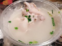 -雷祖芳老妈蹄花店