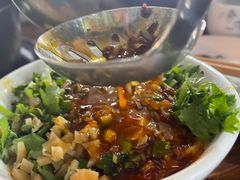 -金海椒罐罐鲢鱼(东方桂苑店)