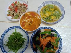 -汇慈安·高端自营月嫂(武汉月子尊享店)