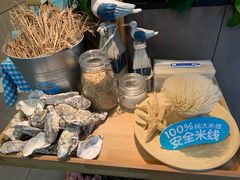 -灵芝妹子海鲜米线(香炉礁山姆店)