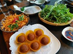 -大匠工房古船木艺术餐厅·猪肚鸡专门店(长白仙岛店)