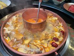 -菌自由丨野生菌火锅特色庭院餐厅(丽江古城店)