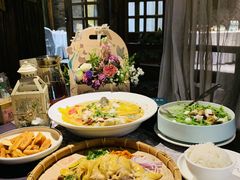 -花溪雨·森林餐厅(石基店)