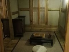 -绿岛汤泉韩式休闲会所