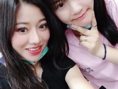-正佳冰河湾真冰滑冰场