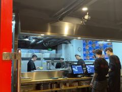 -小核桃品质串店(世茂大道店)