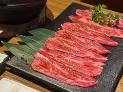 -炼火烤肉店