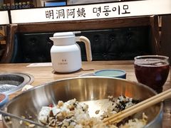 -明洞阿姨·韩式酱蟹烤肉·创意料理(三元桥店)
