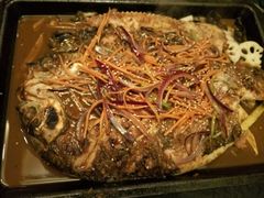 -鸣记脆皮烤鱼(岐山路店)