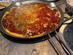 -旧街市鲜货老火锅(大光路店)