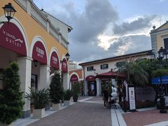 -佛罗伦萨小镇广佛名品奥特莱斯(疏港路店)