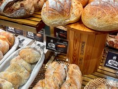 -汉柏麦香德国面包房(海信店)