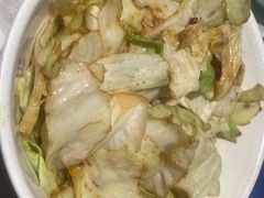 -绿草地·湘菜(酃湖师院店)